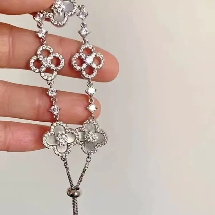 gift box ,Lucky Clover Zirconia Bracelet - Adjustable Four Leaf Clover Bracelet for Women