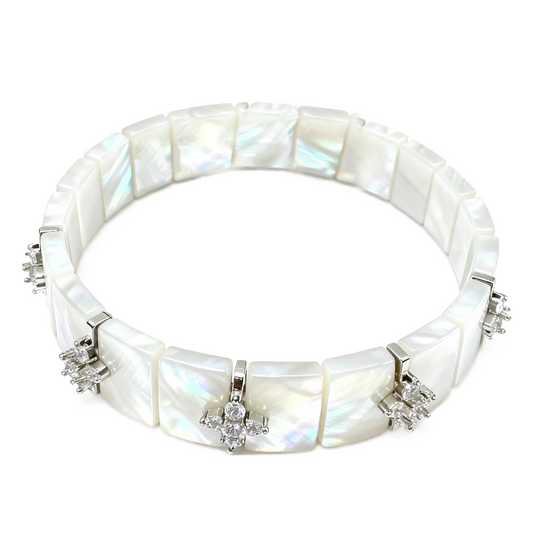 Lucky Clover Mother of Pearl Bracelet - The 'Instant Confidence' Piece