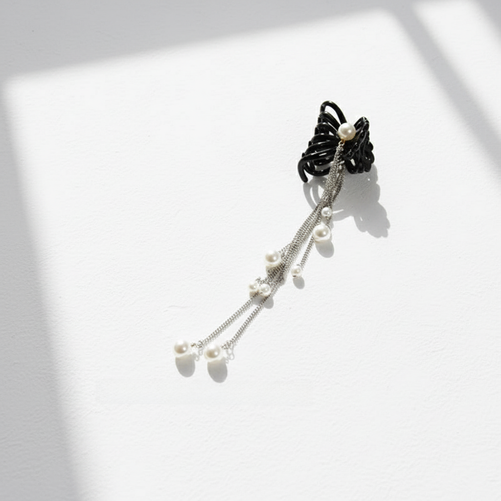 Black Butterfly Pearl Tassel Hair Clip