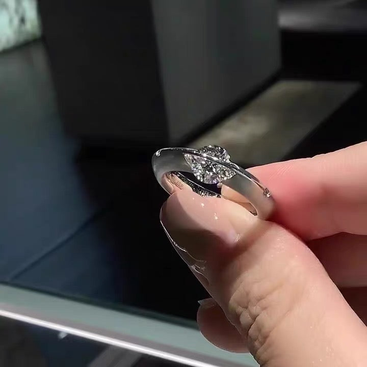 Rotating Cubic Zirconia Planet Ring 360° Spinning Stone Design Anniversary Halloween Gift