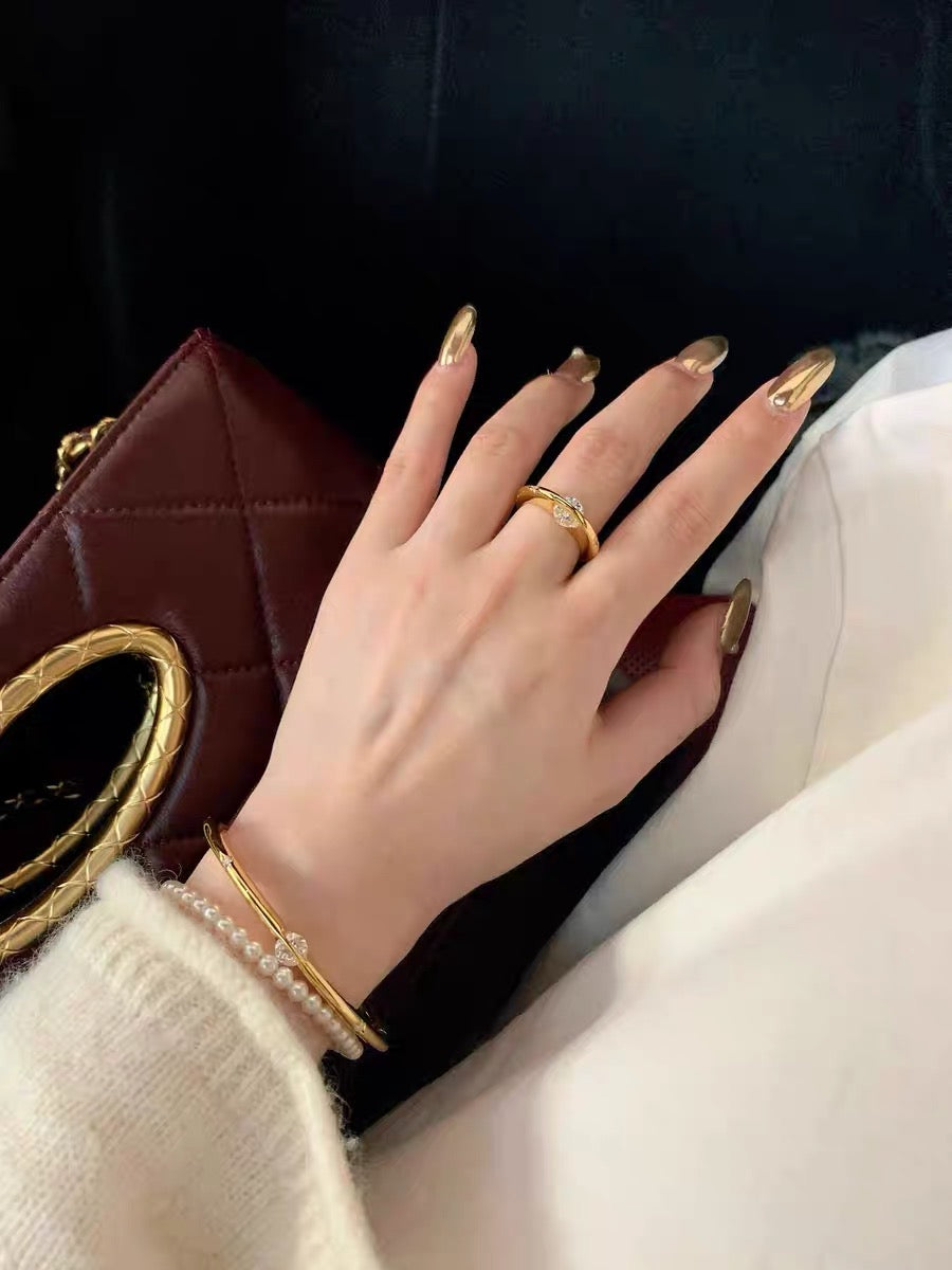 Rotating Cubic Zirconia Planet Ring 360° Spinning Stone Design Anniversary Halloween Gift