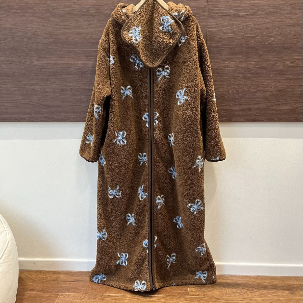 Unisex Oversized Fleece Hoodie Zip Up, Soft Coral Plush Loungewear for Winter, Warm Hooded Blanket Jacket, Cozy Homewear for Men & Women