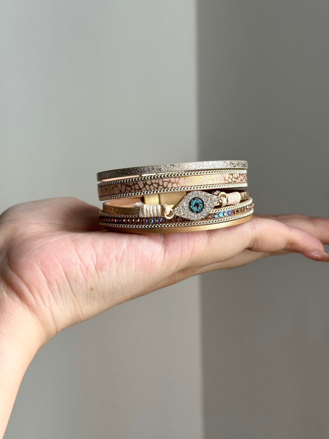 Multi-Strand Magnetic Leather Bracelet