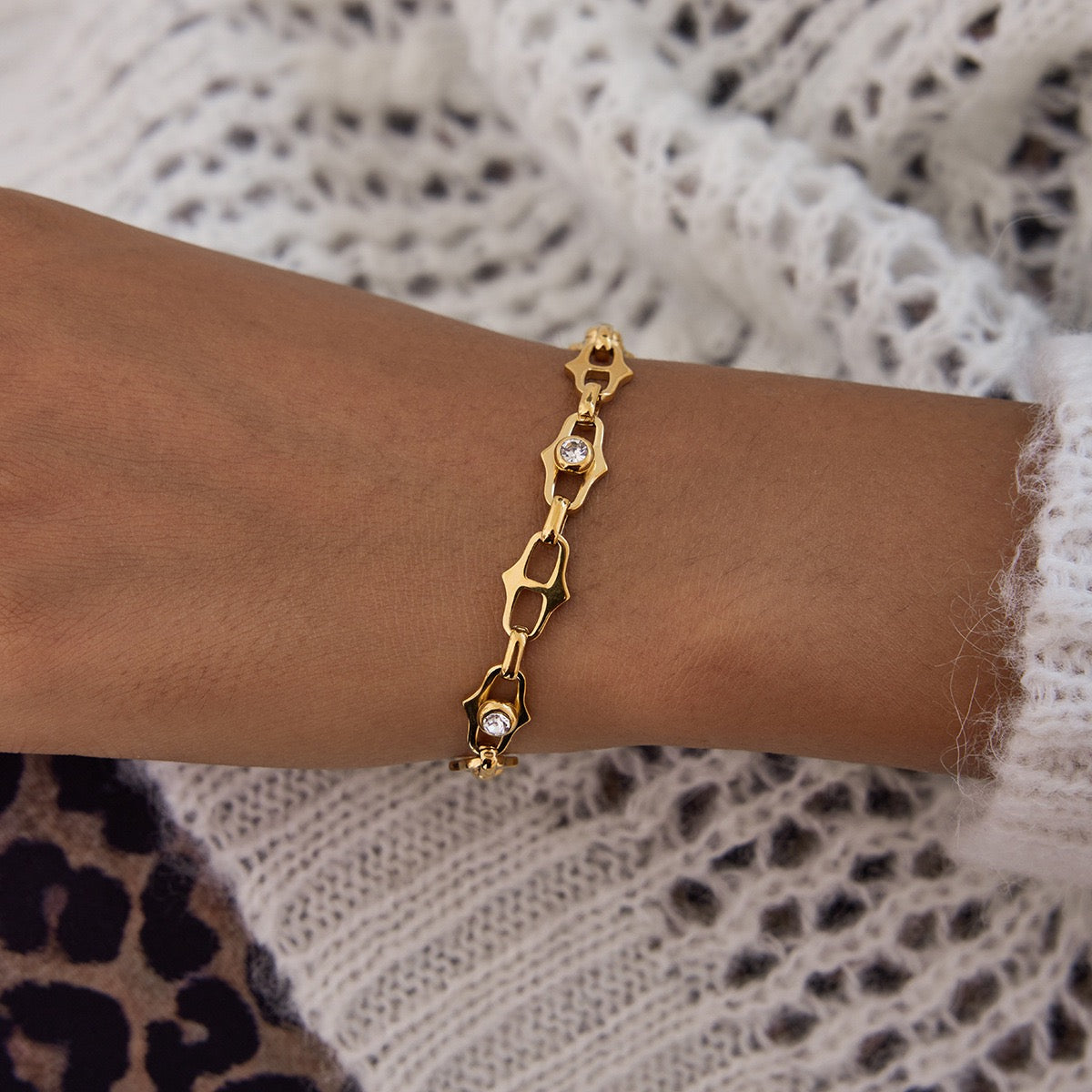 18K Gold Titanium Steel Chain Bracelets for Women, Dainty Layered Link Bracelets with Cubic Zirconia, Stackable Minimalist Jewelry Set, Elegant Gift for Her