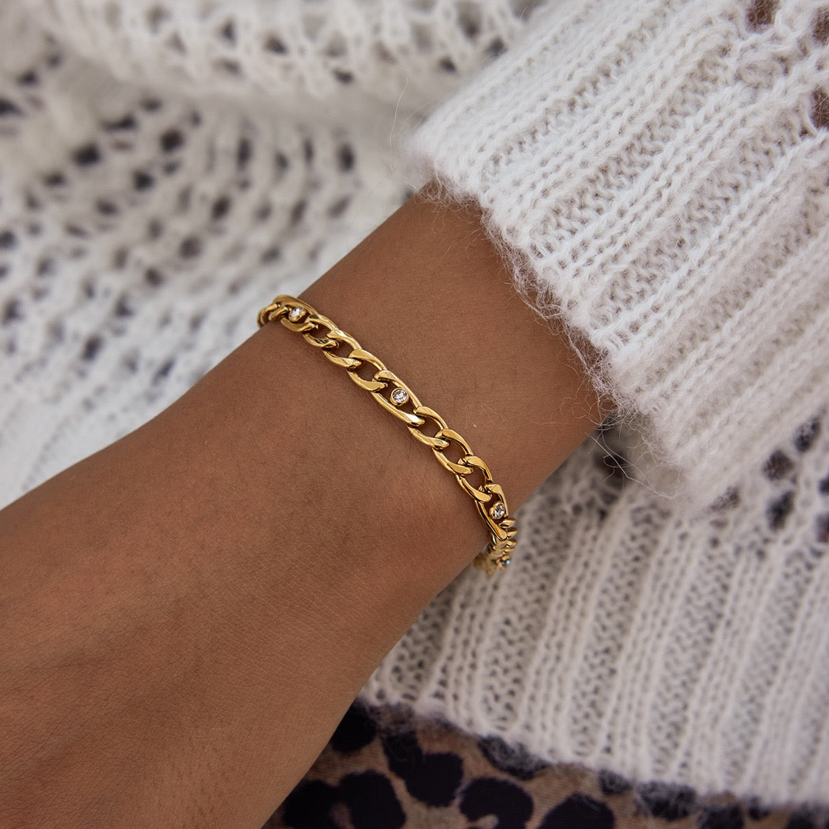 18K Gold Titanium Steel Chain Bracelets for Women, Dainty Layered Link Bracelets with Cubic Zirconia, Stackable Minimalist Jewelry Set, Elegant Gift for Her