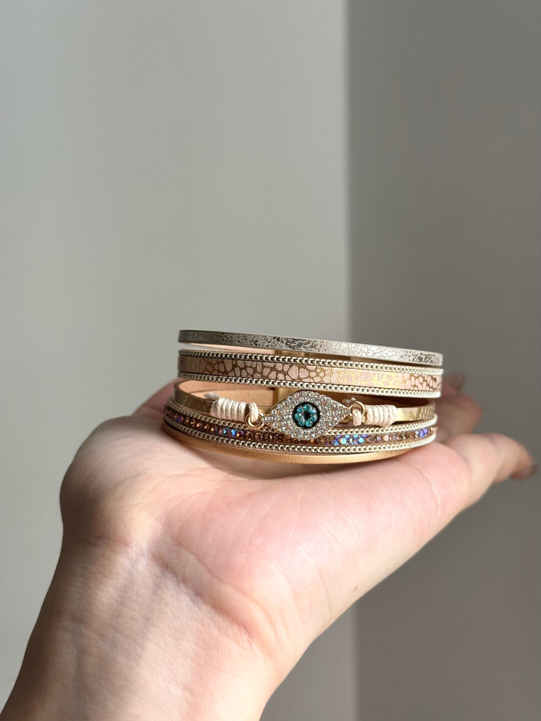 Multi-Strand Magnetic Leather Bracelet