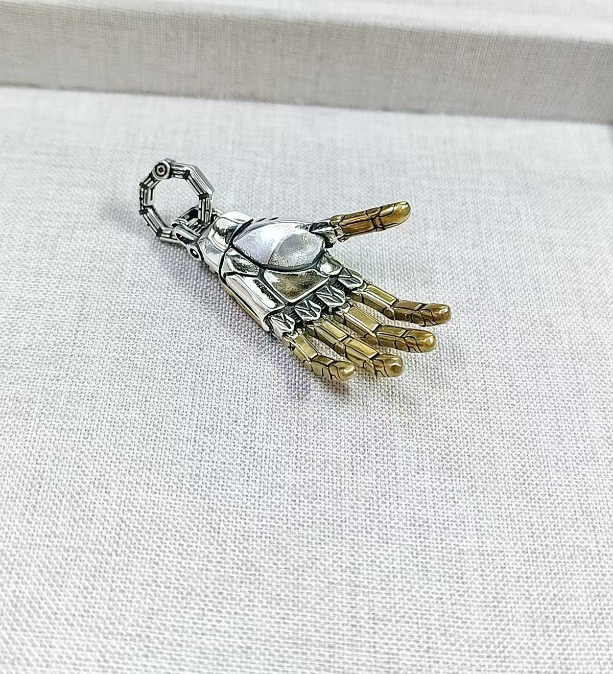 Men's Articulated Mechanical Skeleton Hand Necklace Pendant - With Gift Box