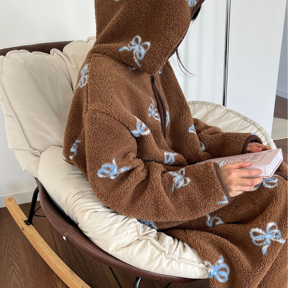 Unisex Oversized Fleece Hoodie Zip Up, Soft Coral Plush Loungewear for Winter, Warm Hooded Blanket Jacket, Cozy Homewear for Men & Women