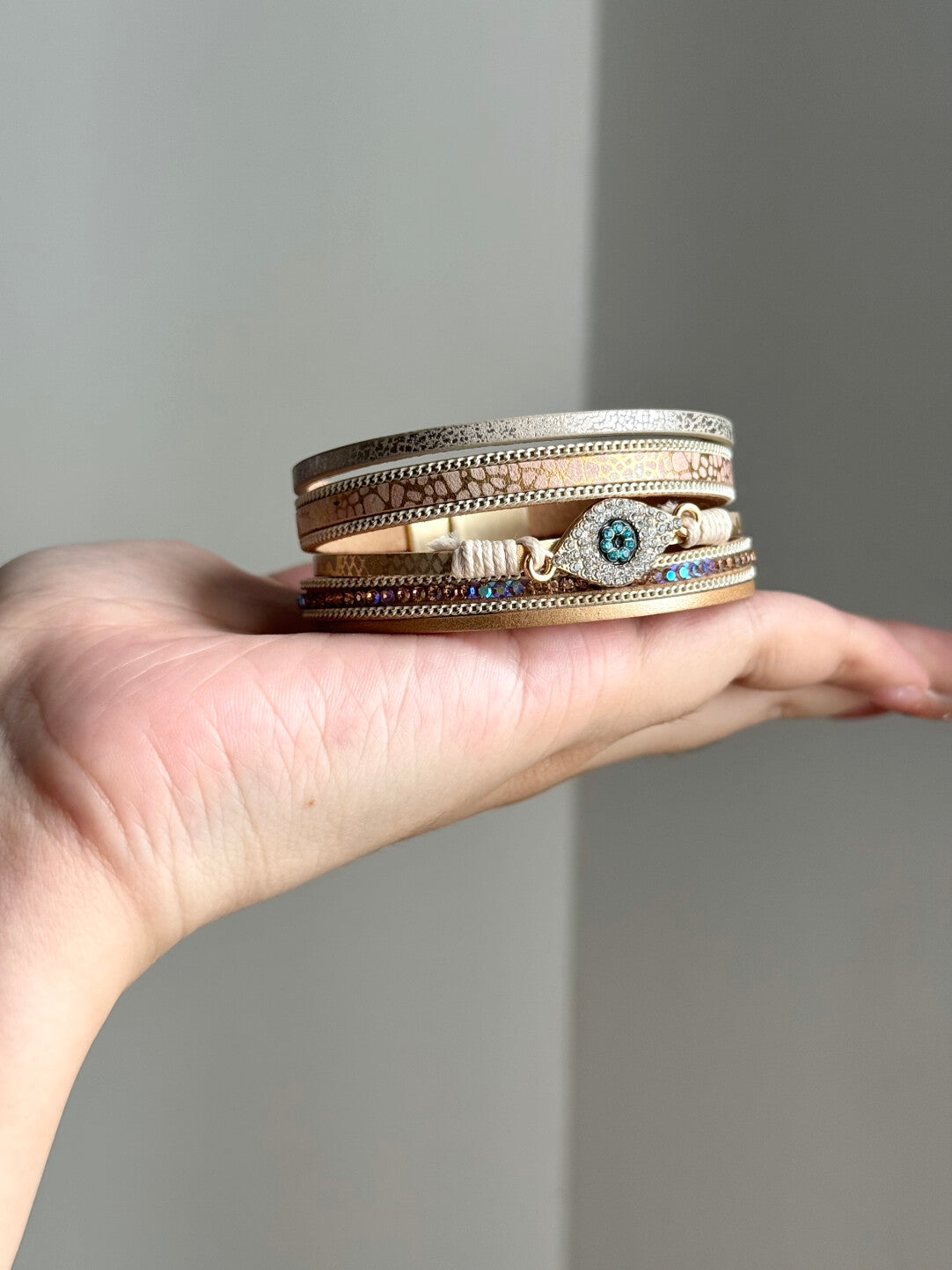 Multi-Strand Magnetic Leather Bracelet